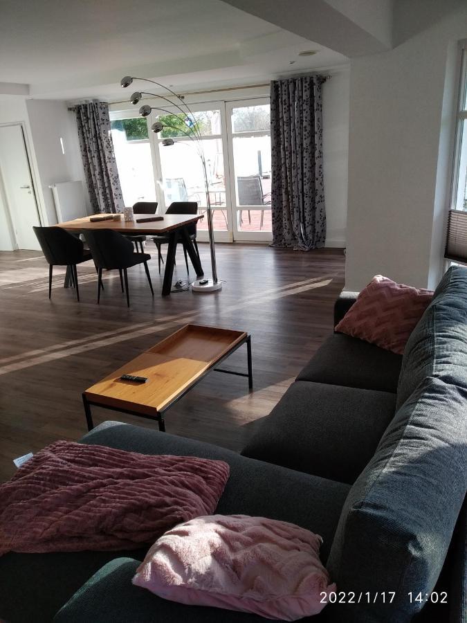 Ferienwohnung Christine Jever Luaran gambar